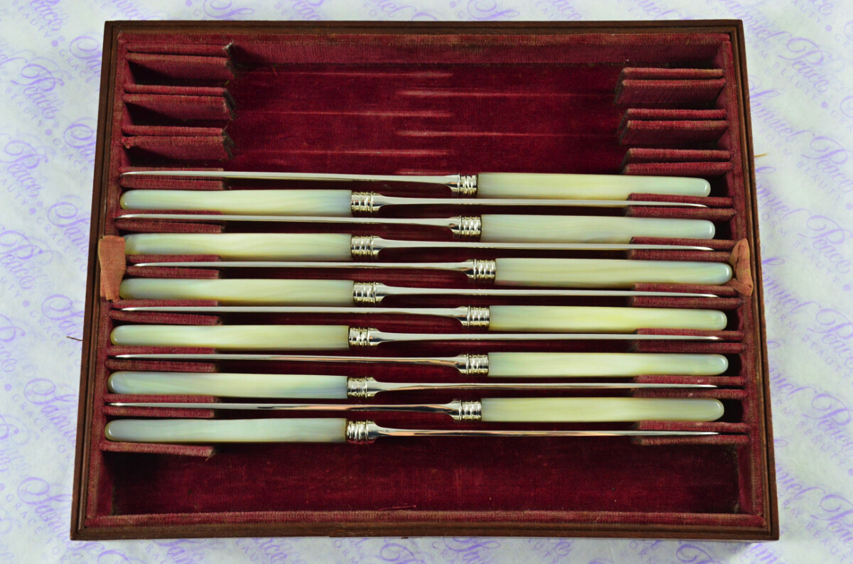 SAMUEL KNIGHT 12 PAIRS MOTHER OF PEARL & STERLING SILVER KNIVES & FORKS SHEFFIELD 1823 - Image 3