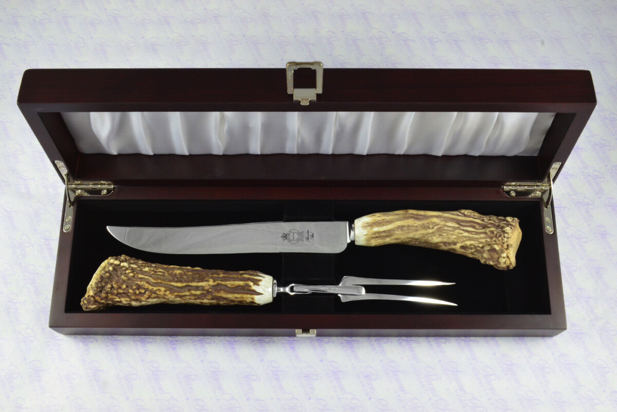 A Genuine Stag/Antler Handle Père David 2 Piece Carving Set Cased Made In Sheffield England