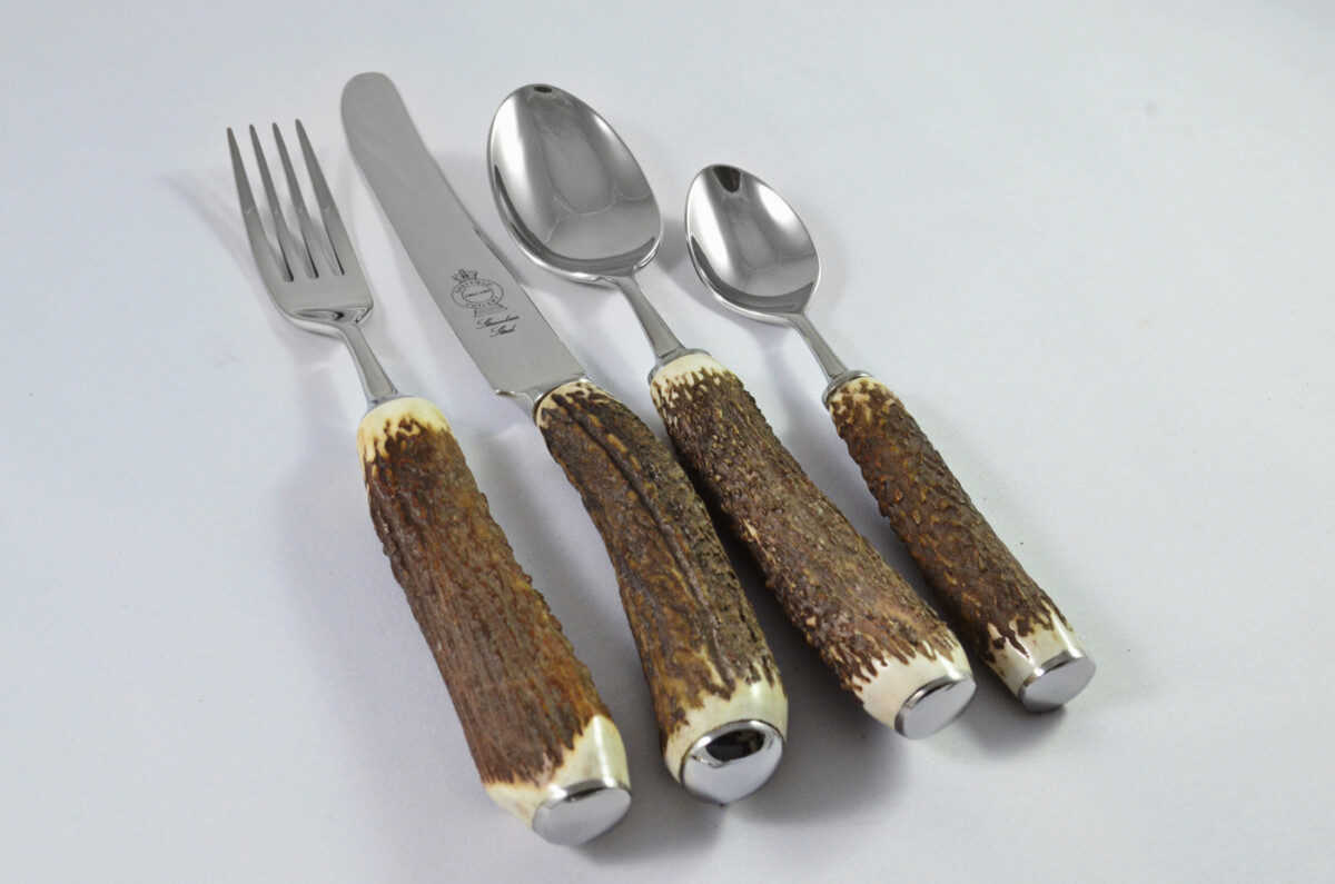 A Genuine Stag Antler Horn Handled 4 Piece Place Setting Made in Sheffield England - Image 3