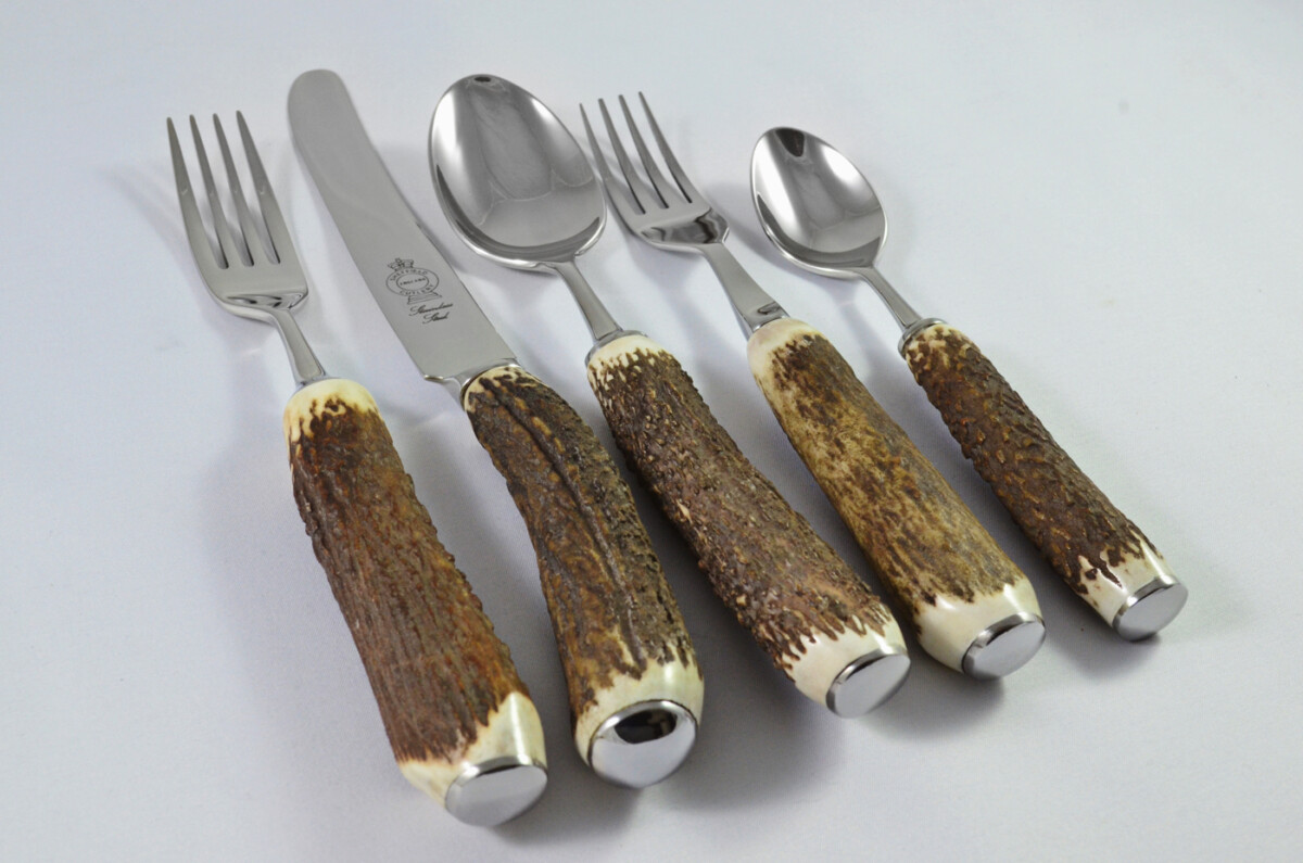 A Genuine Stag Antler Horn Handled 5 Piece American Place Setting Made in Sheffield England - Image 3