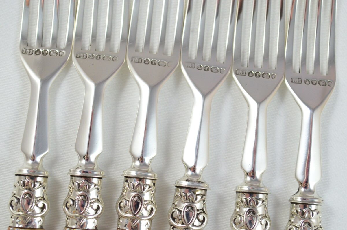 John Harrison & Co Set of 6 Afternoon Tea Forks Solid Silver Mother Of Pearl Handles 1886 - Image 2