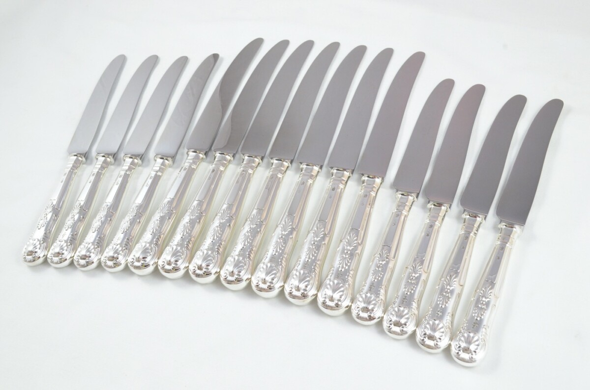 1973 Sterling Silver Kings Sheffield 8 Dinner & 8 Dessert Knives Fenton Bros - Image 2