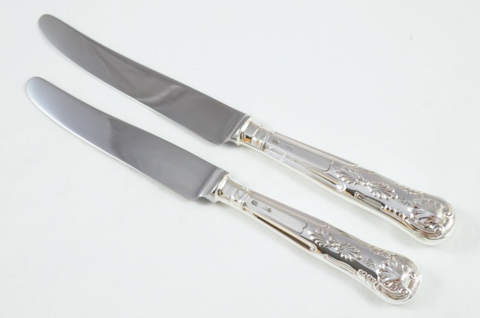 1973 Sterling Silver Kings Sheffield 8 Dinner & 8 Dessert Knives Fenton Bros - Image 4