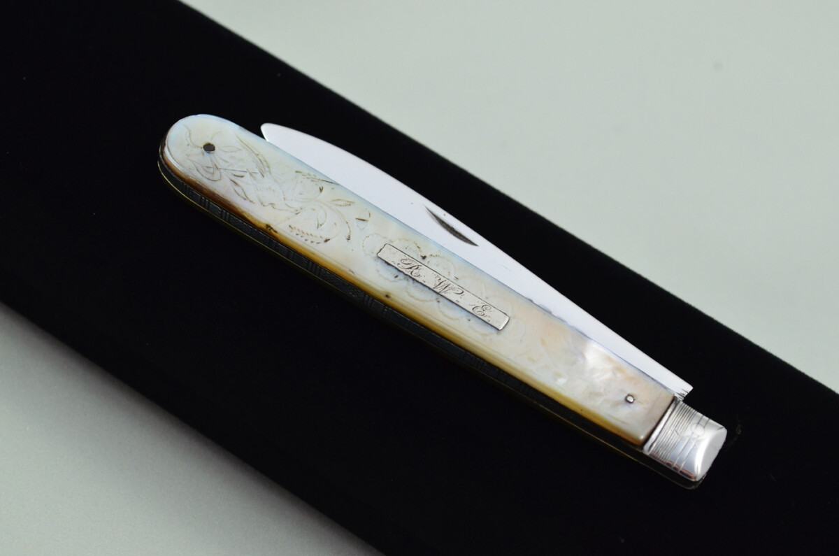 Pristine Silver Bladed Mother Of Pearl Fully Restored Sheffield Made Pen/Pocket Knife 1819 Aaron Hadfield - Image 2