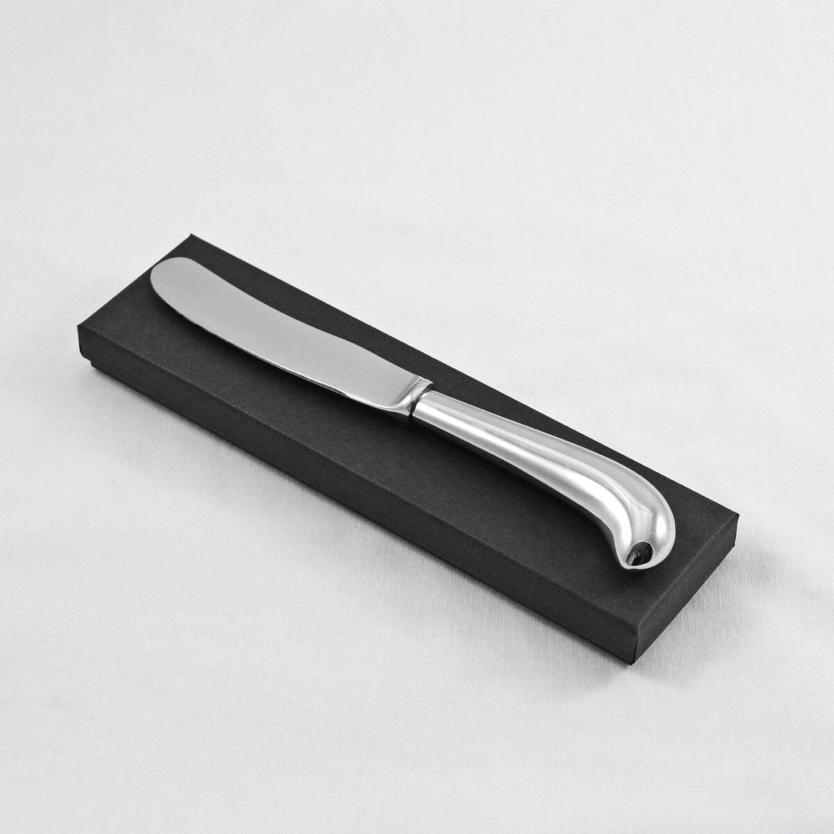 A Pistol Pattern Stainless Steel Butter Knife Gift Boxed