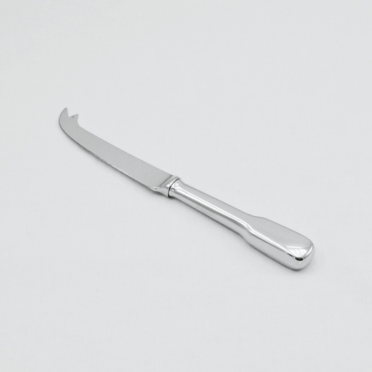 A Fiddle Pattern Stainless Steel Cheese Knife Gift Boxed - Image 2