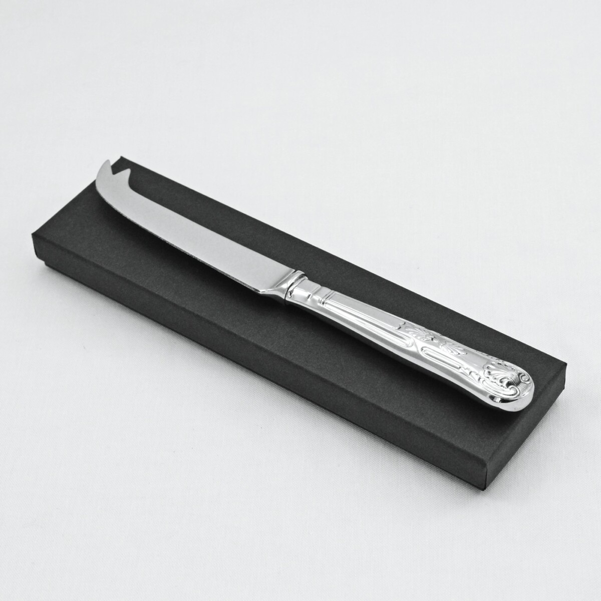 A Kings Pattern Stainless Steel Cheese Knife Gift Boxed