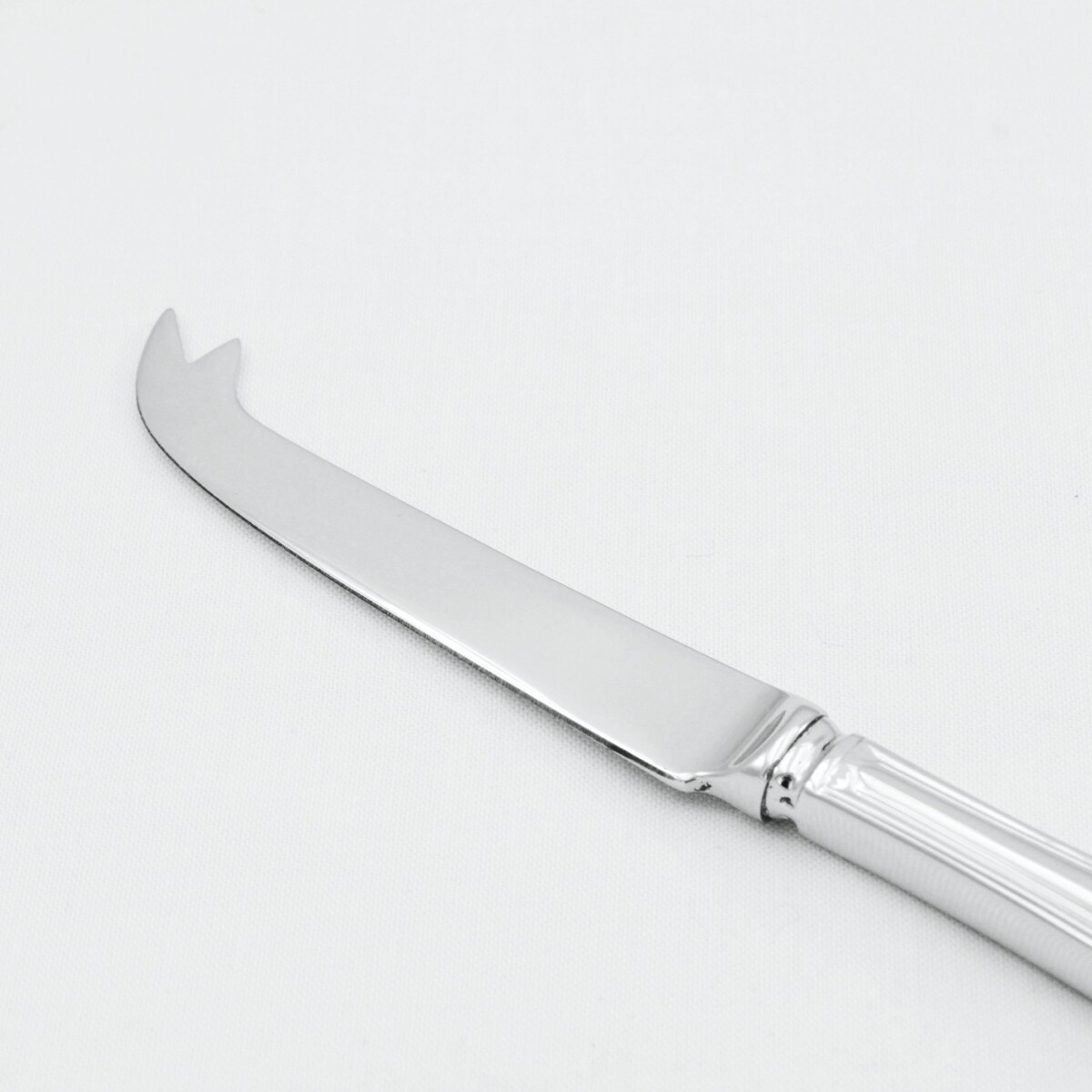 A Jesmond Pattern Stainless Steel Cheese Knife Gift Boxed - Image 3