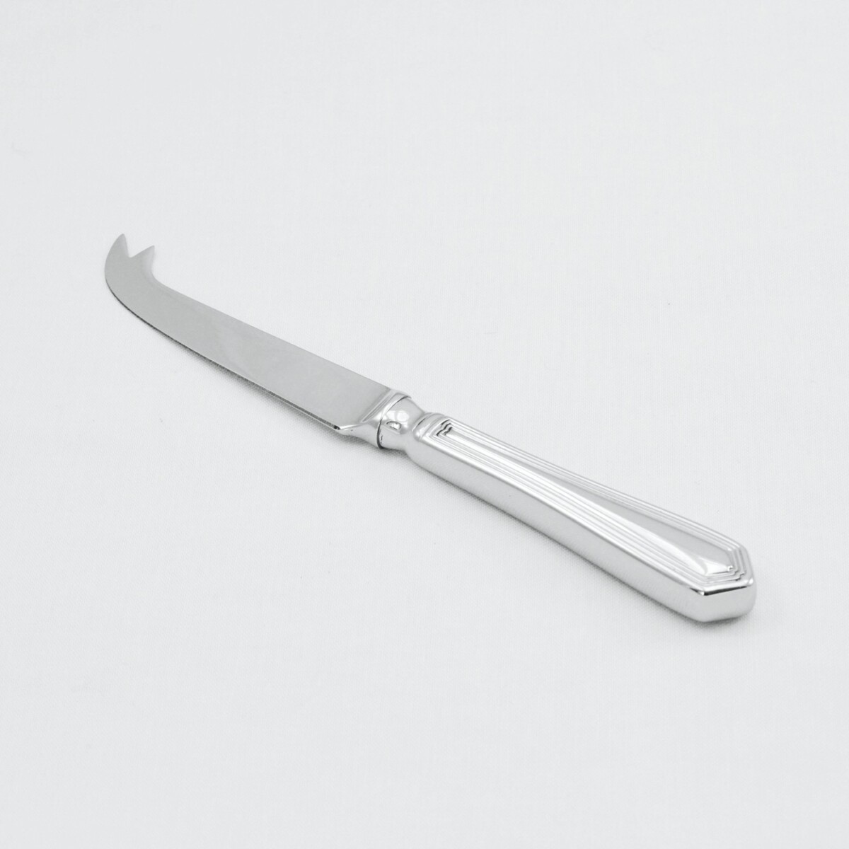 A Chester Pattern Stainless Steel Cheese Knife Gift Boxed - Image 2