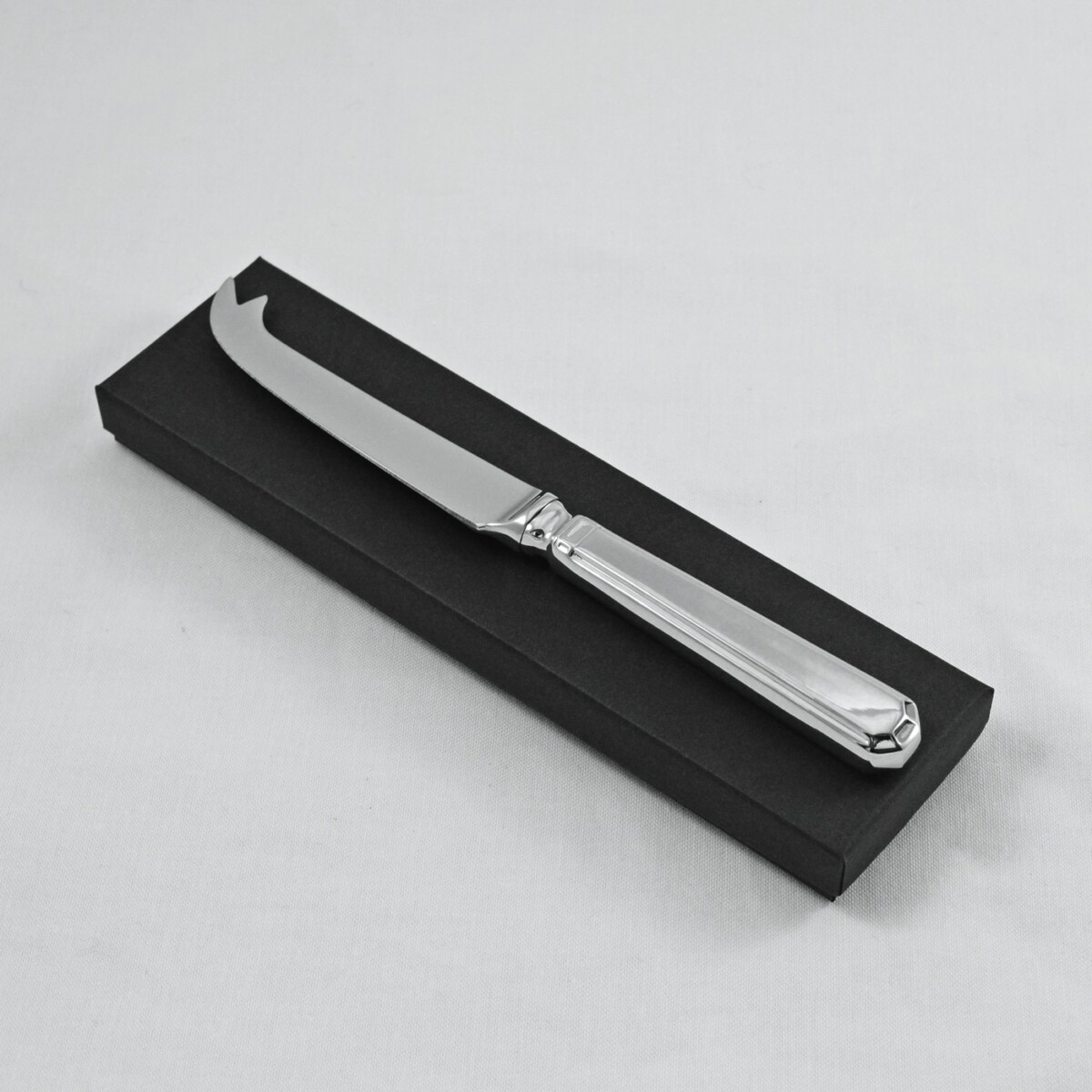 A Grecian Pattern Stainless Steel Cheese Knife Gift Boxed