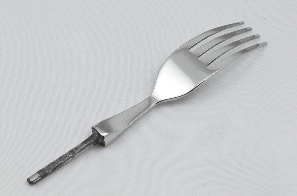 Sheffield Made Stainless Steel Salad Fork - Image 3