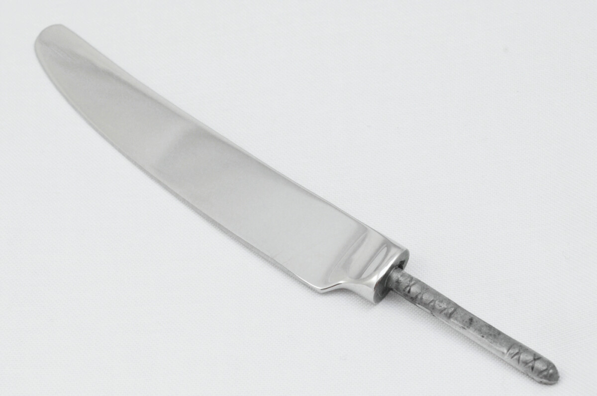 Sheffield Made Stainless Steel Dessert Knife Blade - Slipper Design