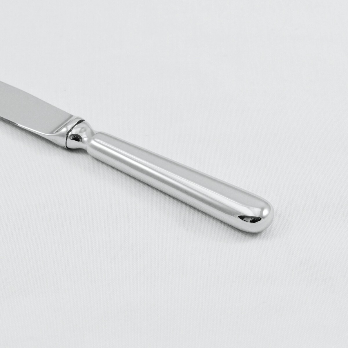 A Baguette Pattern Stainless Steel Butter Knife Gift Boxed And Engraved 'Sheffield, England' - Image 3