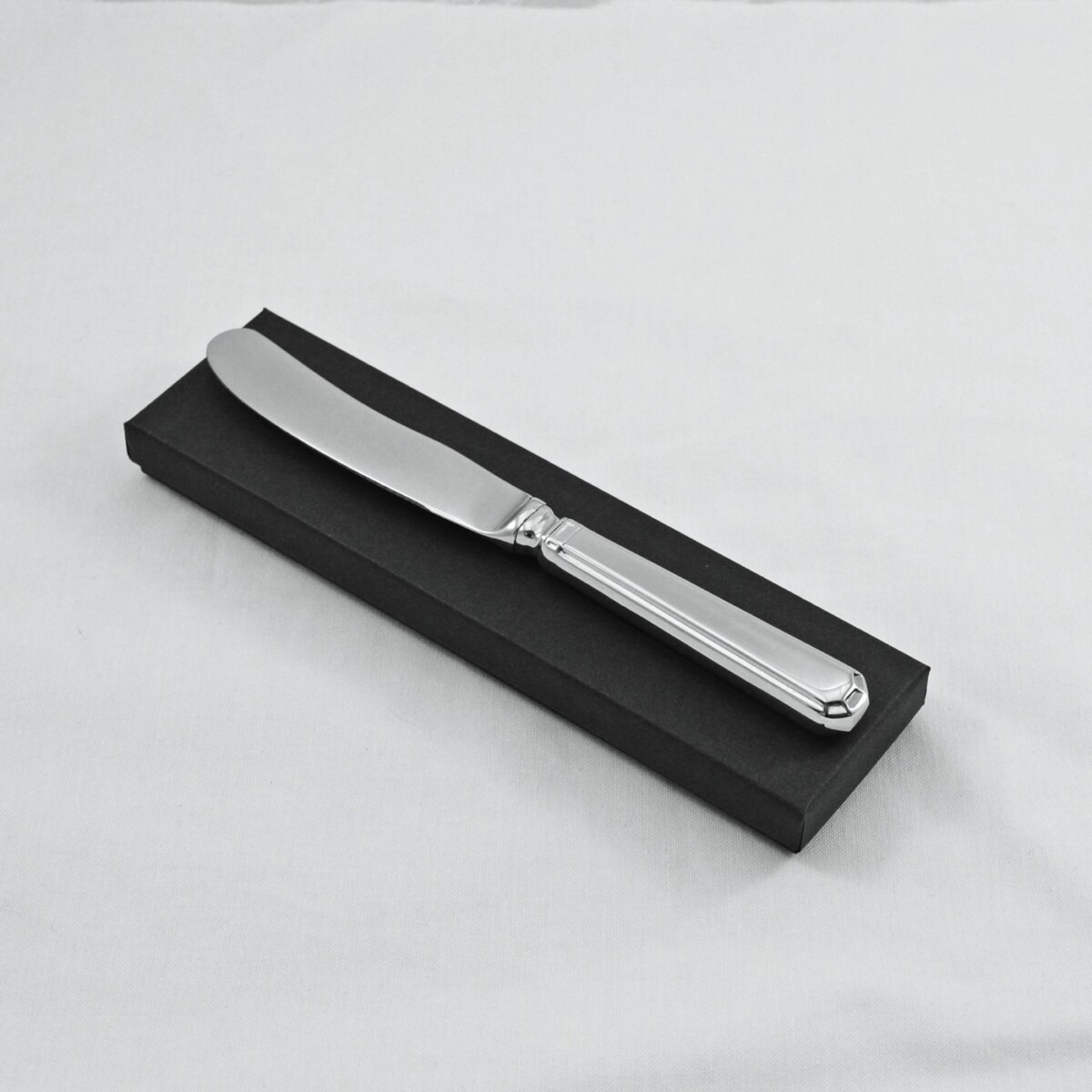 A Grecian Pattern Stainless Steel Butter Knife Gift Boxed