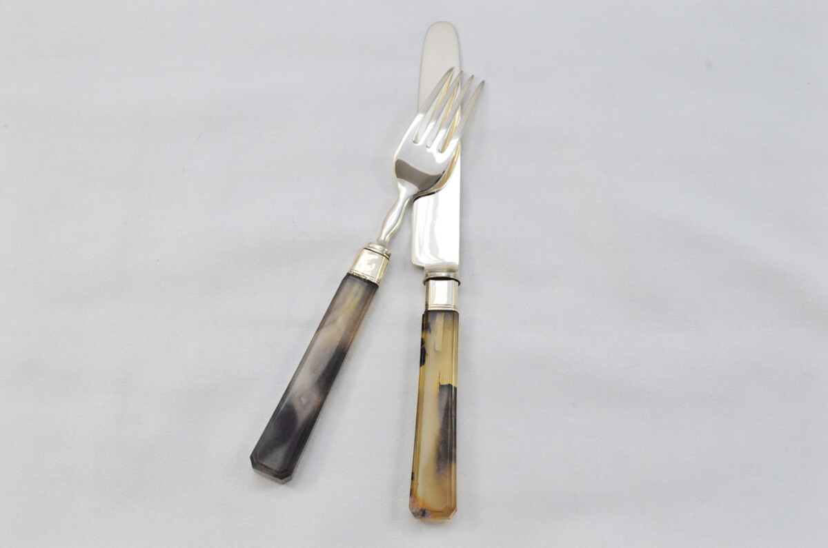 6 Pairs of Moses Brent Hand Carved Agate & Solid Silver Knives & Forks Hallmarked London 1812 - Image 11