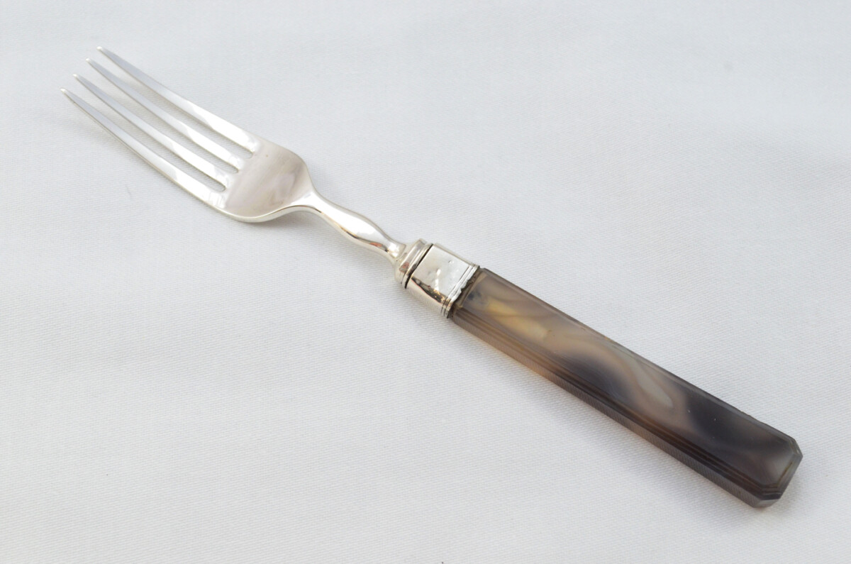 6 Pairs of Moses Brent Hand Carved Agate & Solid Silver Knives & Forks Hallmarked London 1812 - Image 14