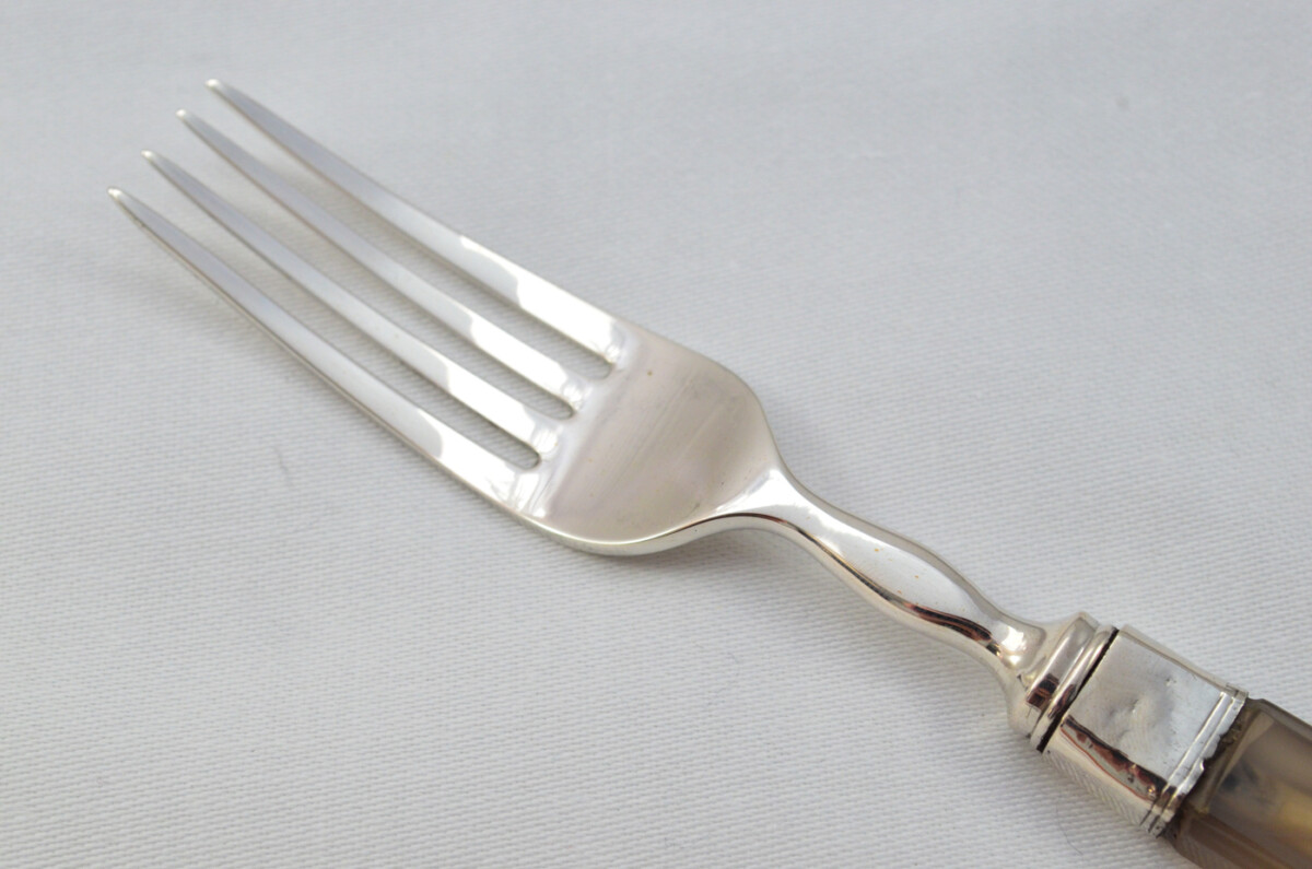 6 Pairs of Moses Brent Hand Carved Agate & Solid Silver Knives & Forks Hallmarked London 1812 - Image 15