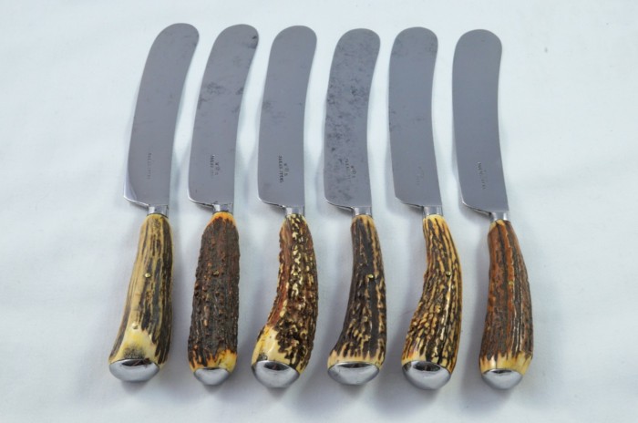 A Gorgeous C.1820's Set of 6 Table Knives & Forks Sambar Stag Handled Cutlery Sheffield - Carbon Steel - Image 5