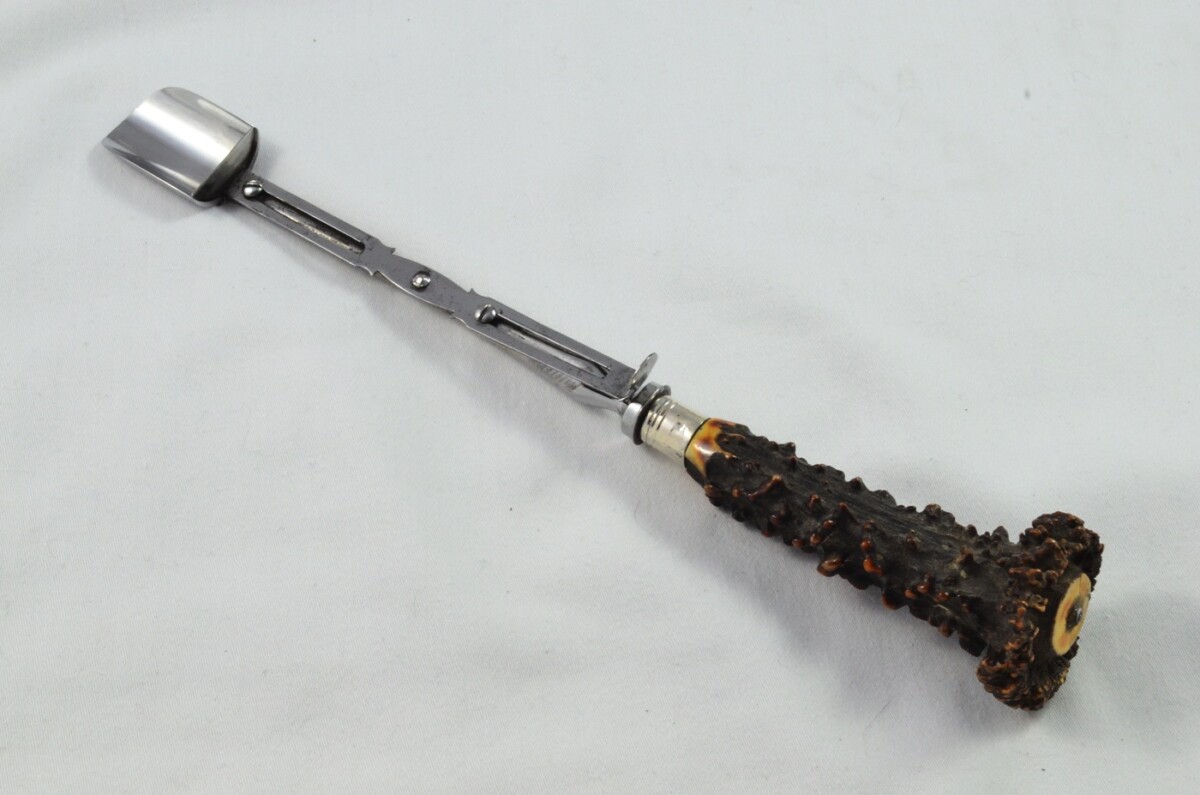 A Gorgeous C.1800's Set of 6 Table Knives & Forks + Serving Pieces Roe Deer Stag Handled Cutlery Sheffield - Carbon Steel - Image 8