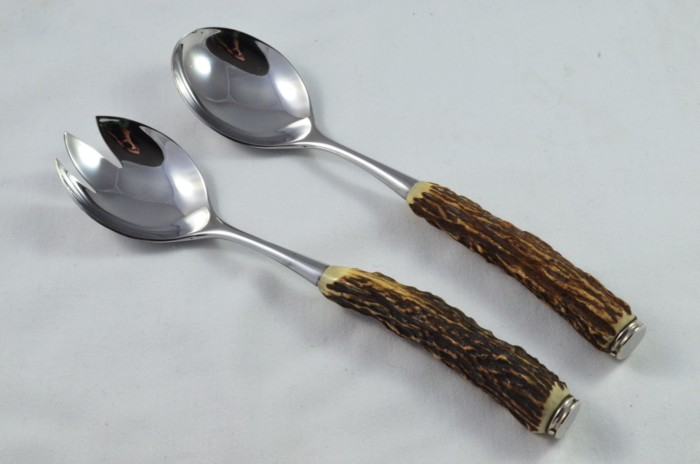 A Gorgeous C.1900's Canteen of Sambar Stag Handled Cutlery for 6 People Made in Germany - Carbon Steel - Image 4