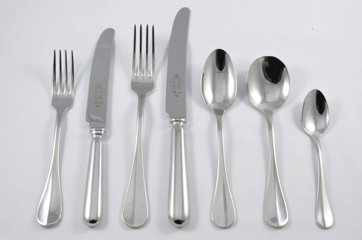 New Baguette Pattern 7 Piece place Setting Made in Sheffield England Stainless Steel Cutlery