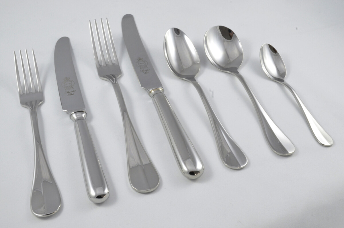 New Baguette Pattern 7 Piece place Setting Made in Sheffield England Stainless Steel Cutlery - Image 3