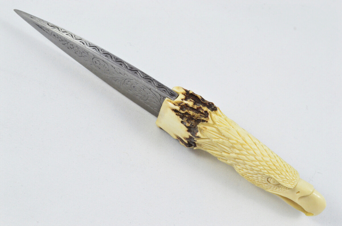 Astonishing Bespoke Hand Carved Bald Eagle Stag Horn Antler Handle Sgian Dubh Hand Engraved Blade Sheffield England - Image 5