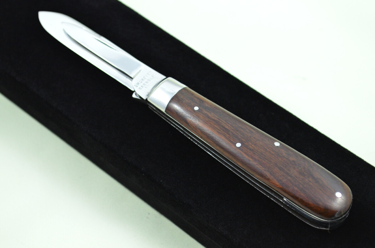 Smorfitt Barnsley Sheffield Made 2 Bladed Rosewood Scaled Pen Knife