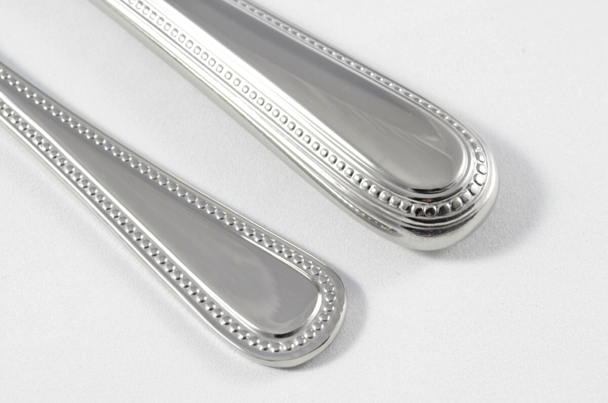 New Bead Pattern 5 Piece place Setting Made in Sheffield England Stainless Steel Cutlery - Image 7