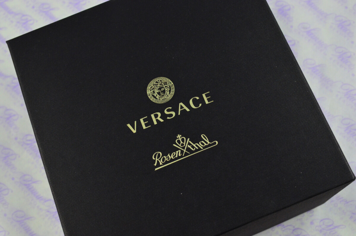 Versace Scala Del Palazzo Verde Scented Candle - Image 9