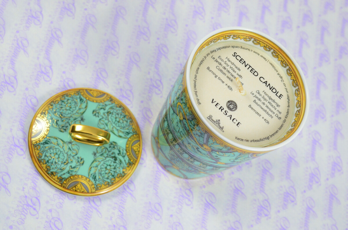 Versace Scala Del Palazzo Verde Scented Candle - Image 12