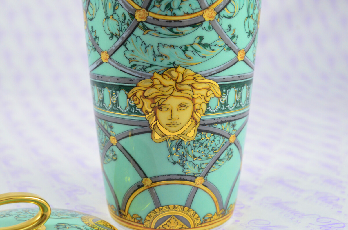 Versace Scala Del Palazzo Verde Scented Candle - Image 5