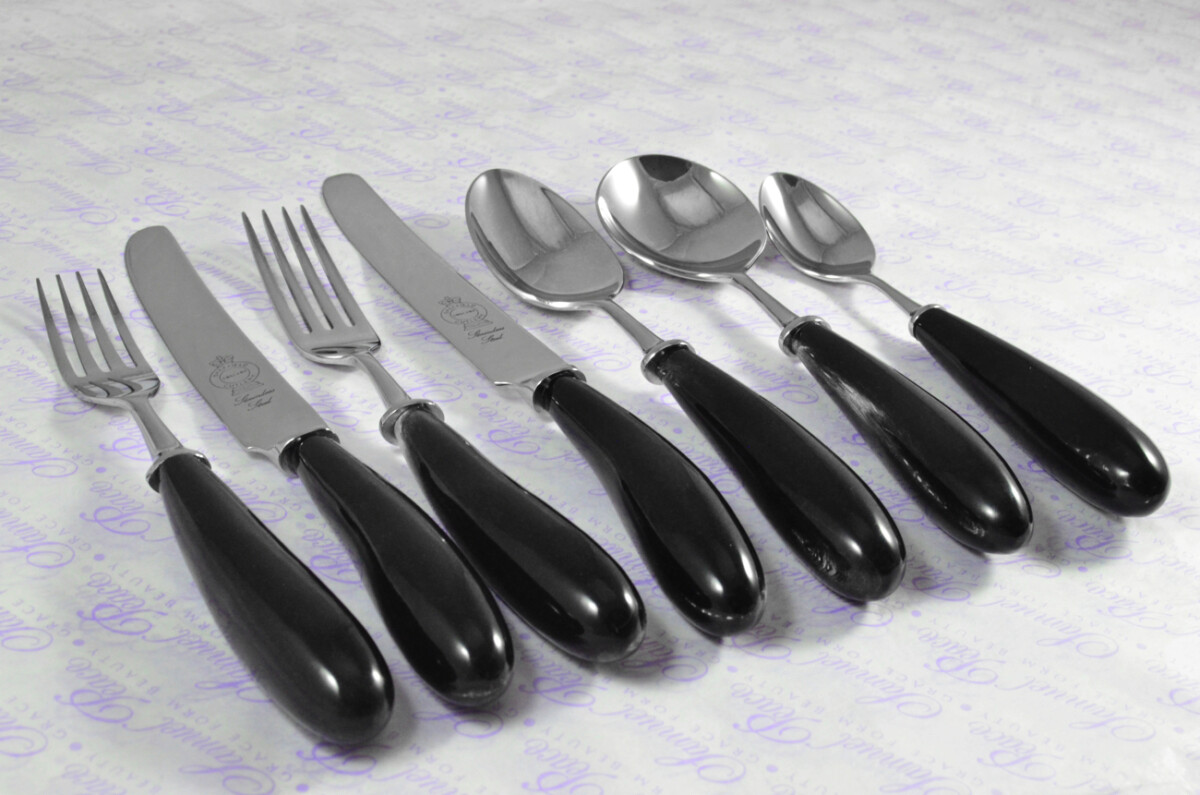 Amazing Genuine Water Buffalo Handle 7 Piece Place Setting Made in Sheffield England Stainless Steel Cutlery - Image 2