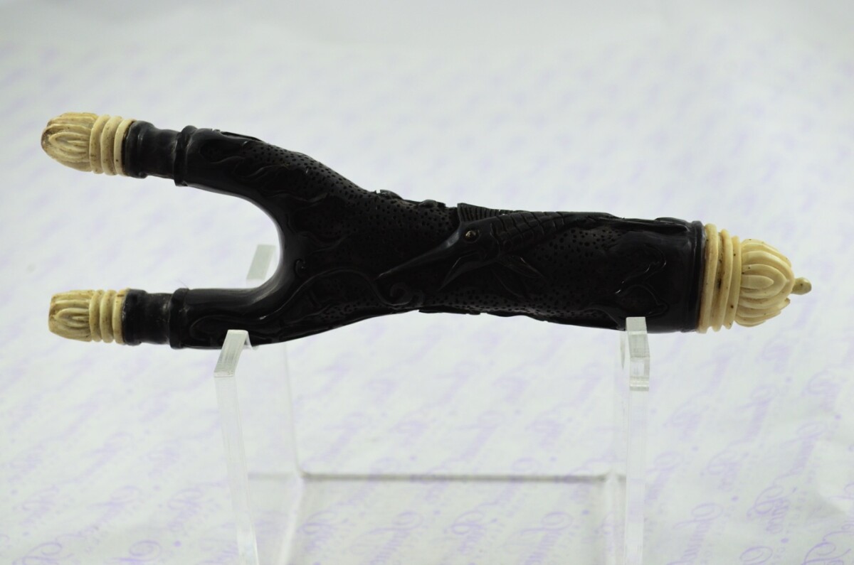 Buffalo Horn Ornate Hand Carved Catapult / Slingshot with Stag Accents - Image 6