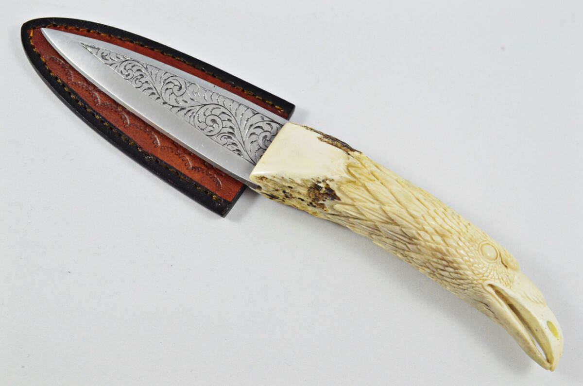 Astonishing Bespoke Hand Carved Buzzard Stag Horn Antler Handle Sgian Dubh Hand Engraved Blade Sheffield England - Image 3