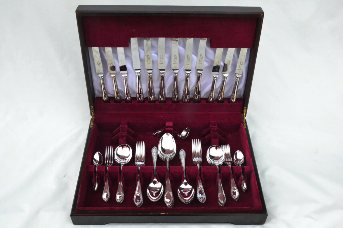 Antique Silver Plated Canteen 4