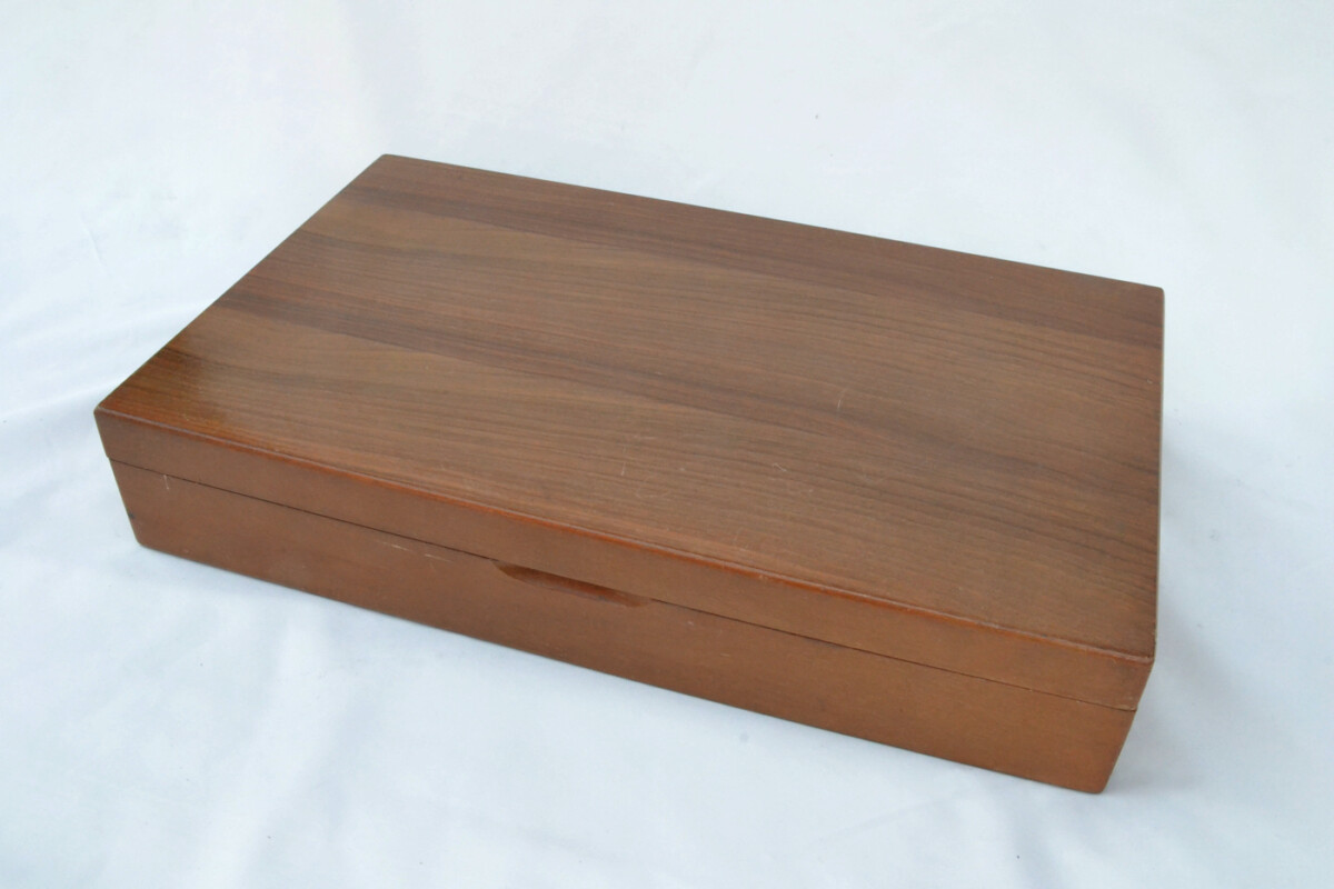 Rare Rosewood Handled Stainless Steel Canteen of Cutlery by Mills More – Made in Sheffield, England - Image 9