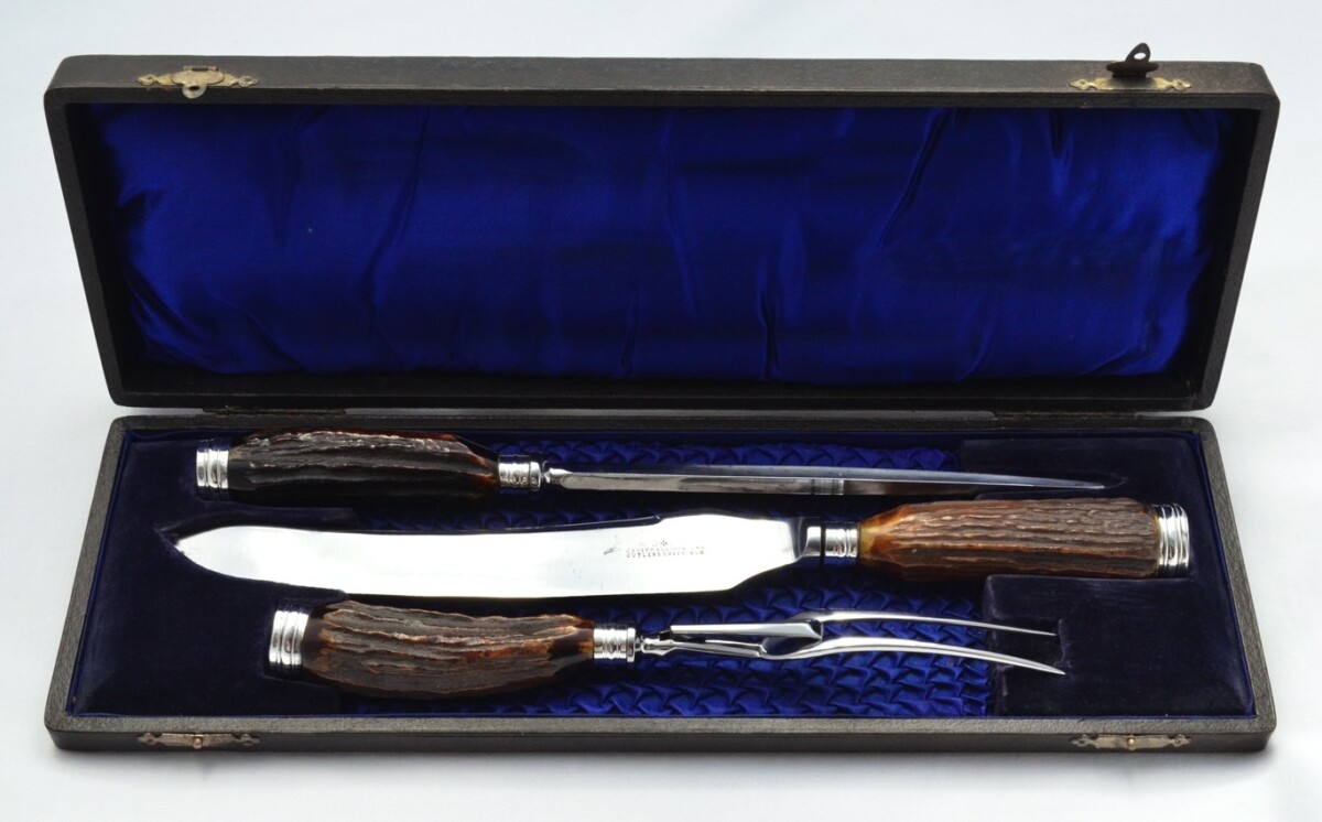 Joseph Elliot Sheffield Handmade Stag Antler Horn Handled 3 Piece Carving Set - Silver Plated Cap & Ferrule
