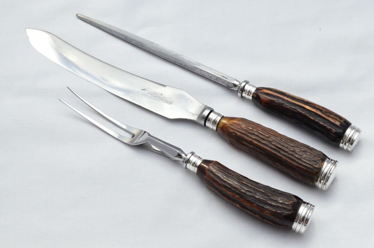 Joseph Elliot Sheffield Handmade Stag Antler Horn Handled 3 Piece Carving Set - Silver Plated Cap & Ferrule - Image 2