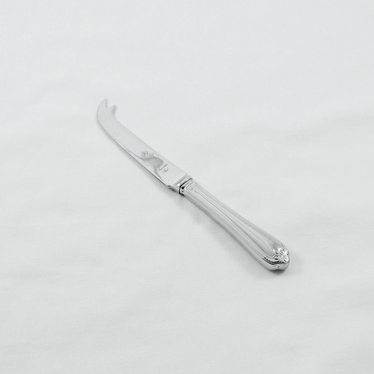 A Jesmond Pattern Stainless Steel Cheese Knife Gift Boxed And Engraved 'Sheffield, England' - Image 2
