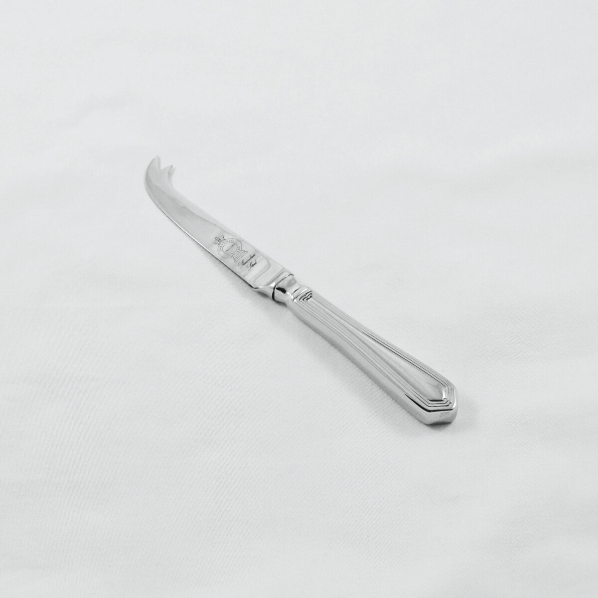 A Chester Pattern Stainless Steel Cheese Knife Gift Boxed And Engraved 'Sheffield, England' - Image 2