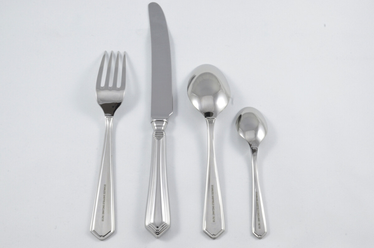 New Chester Pattern 4 Piece place Setting Made in Sheffield England Stainless Steel Cutlery - Image 2