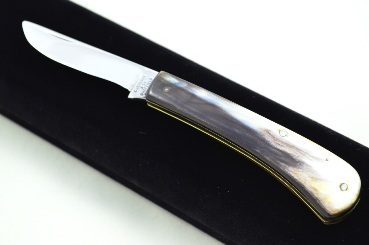 Christopher Johnson Sheffield Made 1 Bladed Buffalo Horn Scaled Pen Knife