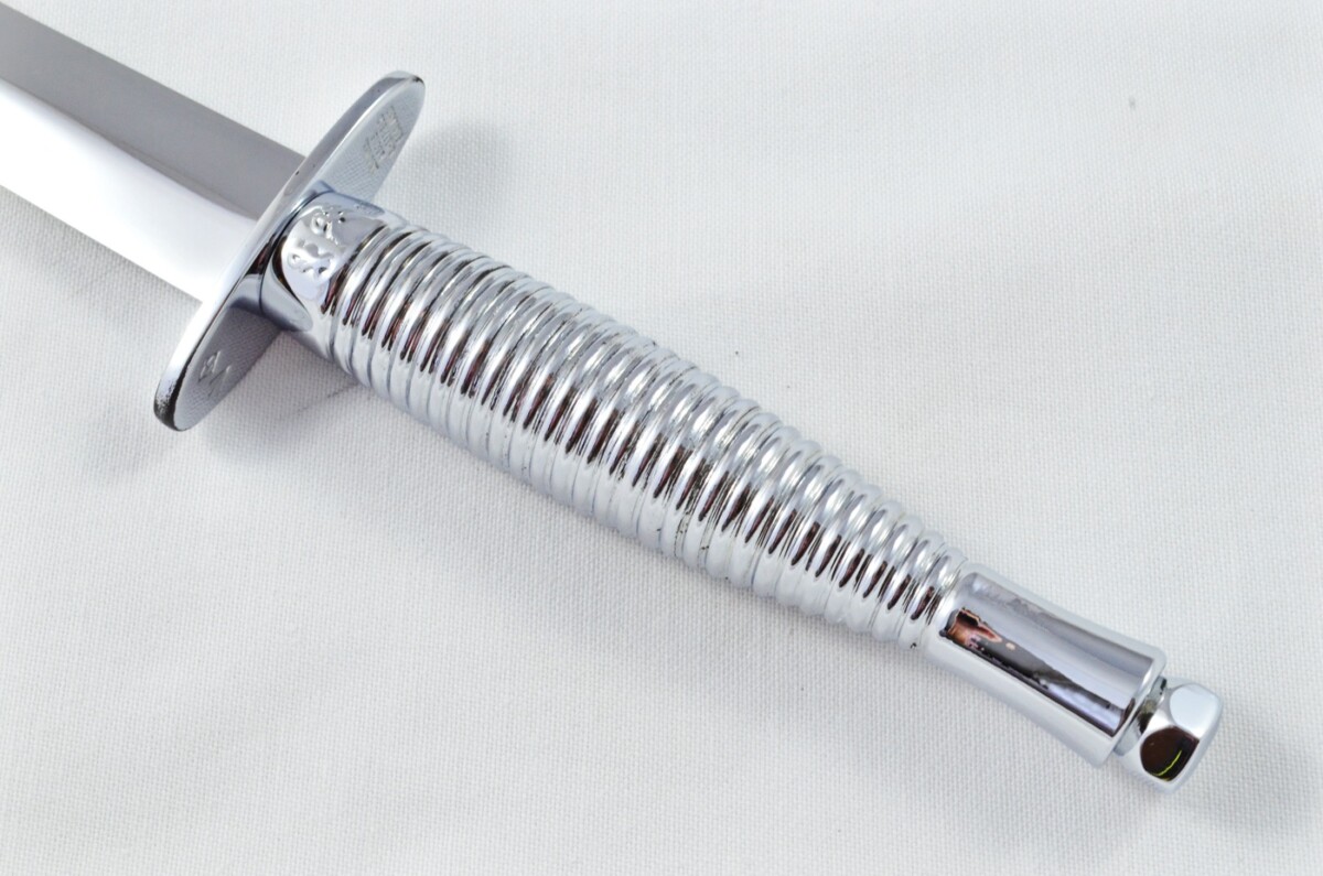 2025 Fairbairn Sykes Type 3 Chrome Plated Handle Bright Blade Commando Knife Made in Sheffield England - Belt Sheath - Image 4