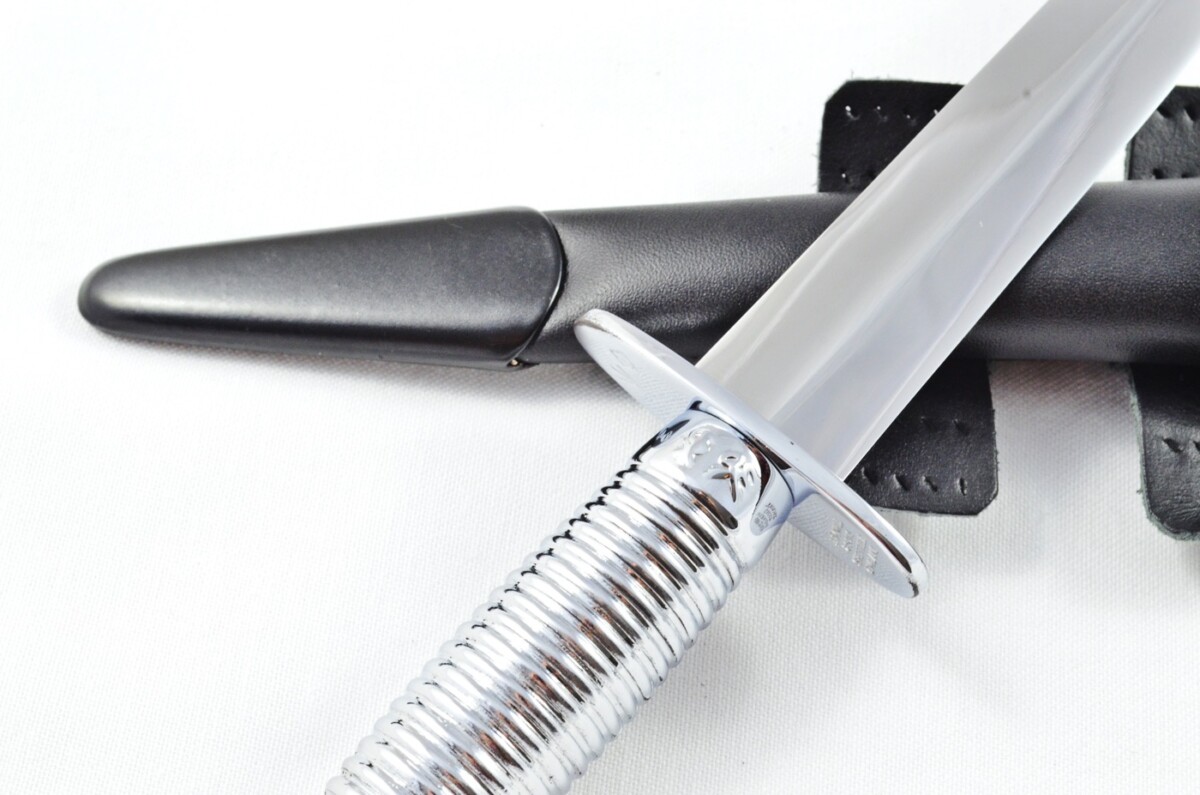 2025 Fairbairn Sykes Type 3 Chrome Plated Handle Bright Blade Commando Knife Made in Sheffield England - Belt Sheath - Image 6