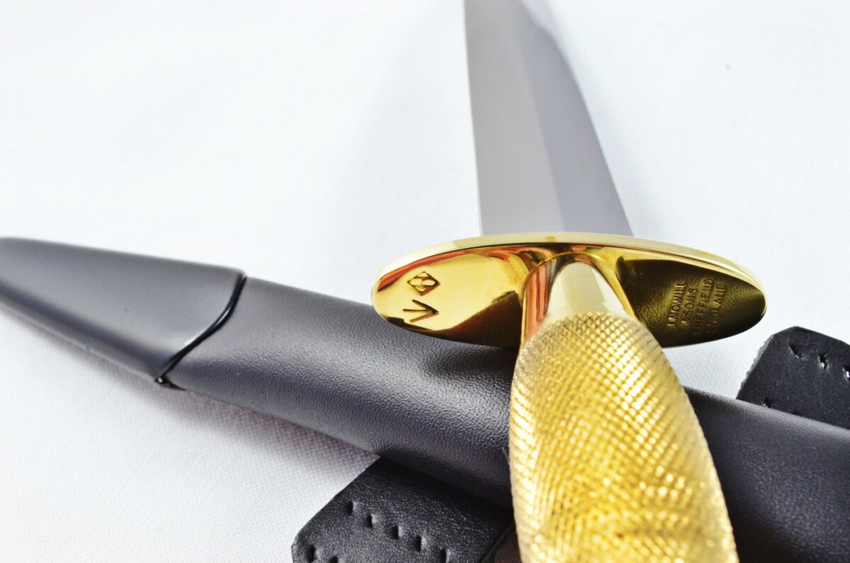 2025 Fairbairn Sykes Second Pattern Brass Handle Bright Blade Commando Knife Made in Sheffield England - Belt Sheath - Image 5