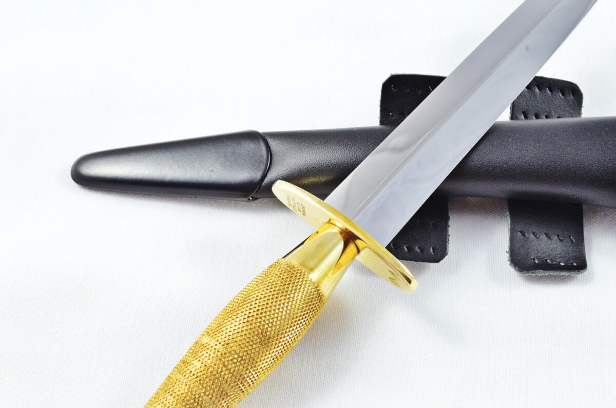 2025 Fairbairn Sykes Second Pattern Brass Handle Bright Blade Commando Knife Made in Sheffield England - Belt Sheath - Image 3
