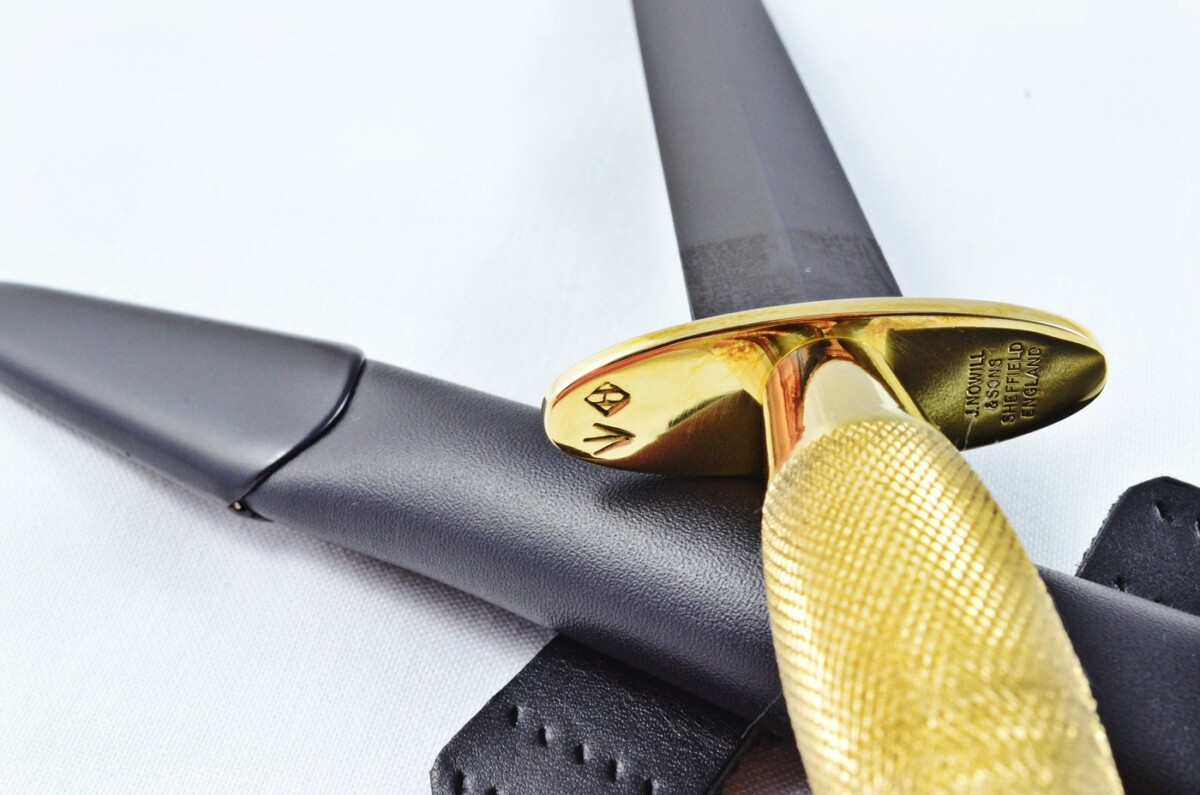 2025 Fairbairn Sykes Second Pattern Brass Handle Black Blade Commando Knife Made in Sheffield England - Belt Sheath - Image 3