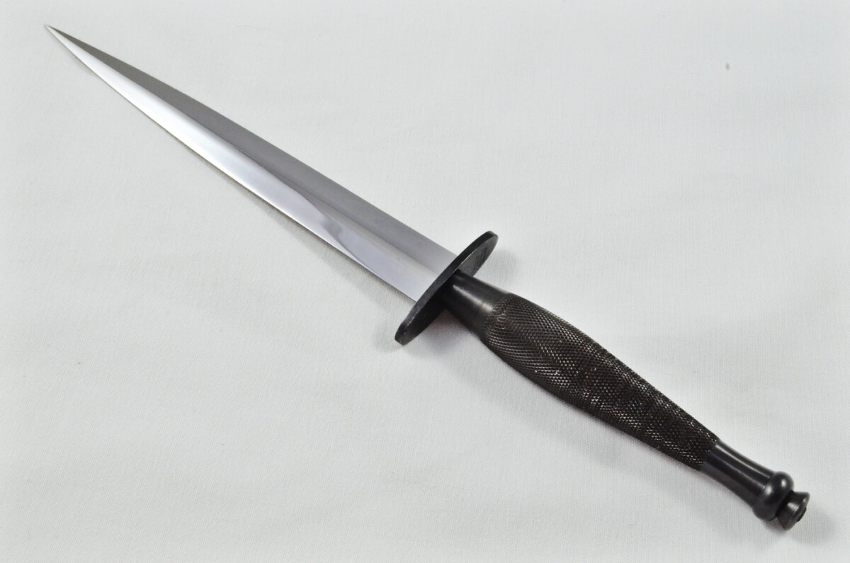 2025 Fairbairn Sykes Second Pattern Black Handle Bright Blade Commando Knife Made in Sheffield England - Leg Sheath - Image 4
