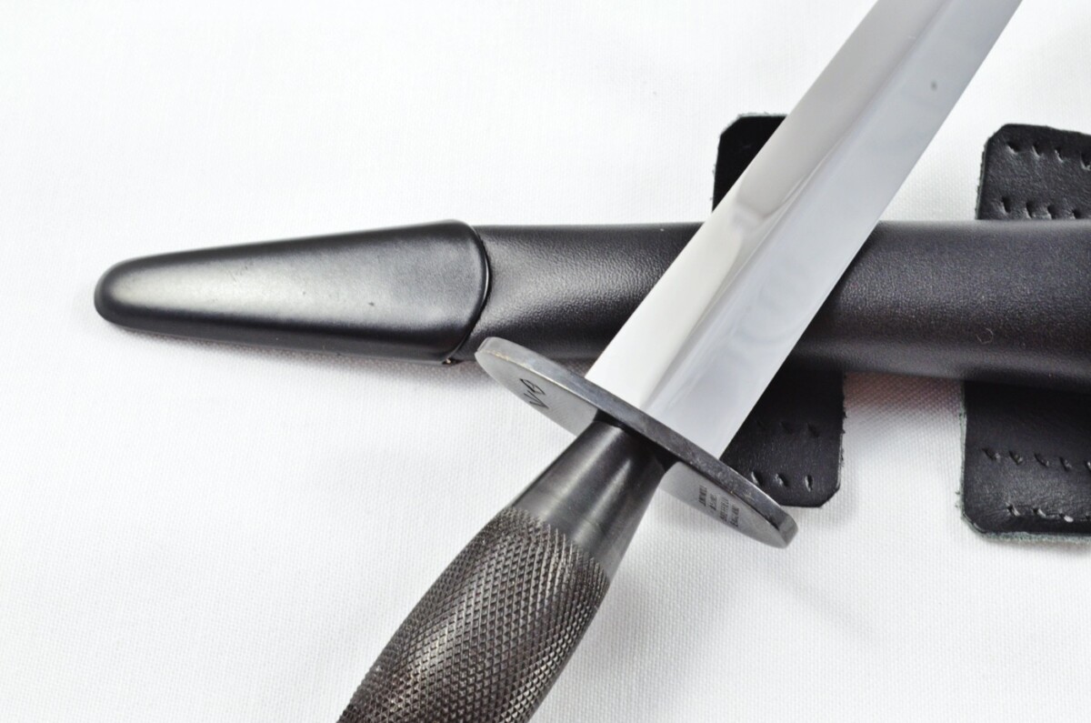 2025 Fairbairn Sykes Second Pattern Black Handle Bright Blade Commando Knife Made in Sheffield England - Leg Sheath - Image 3